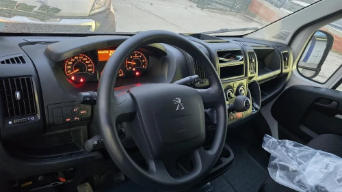 Peugeot Boxer 2025