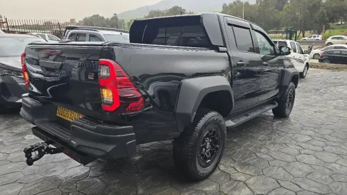 Toyota Hilux 2024 GR sport
