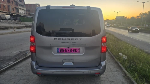 Peugeot Traveller 2026 Business Pack