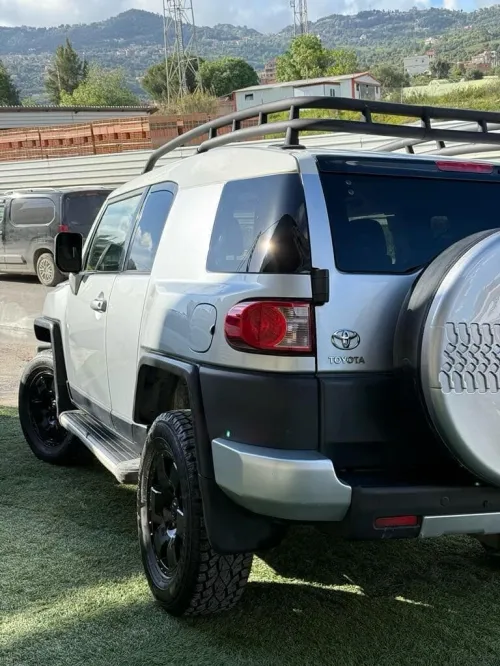 Toyota Land Cruiser 2011 fj cruiser