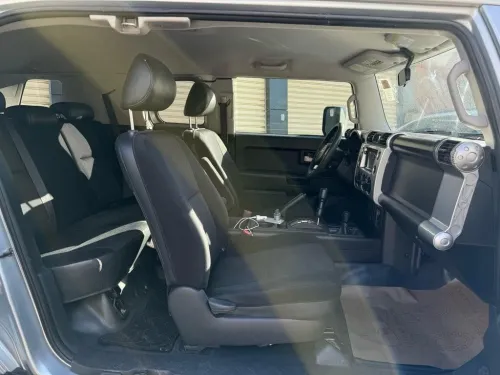 Toyota Land Cruiser 2011 fj cruiser