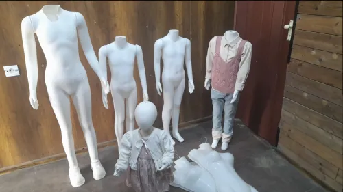 Mannequins et accessoires 