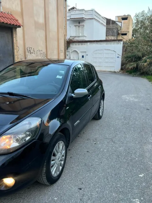 Renault Clio 3 2012 Night and Day