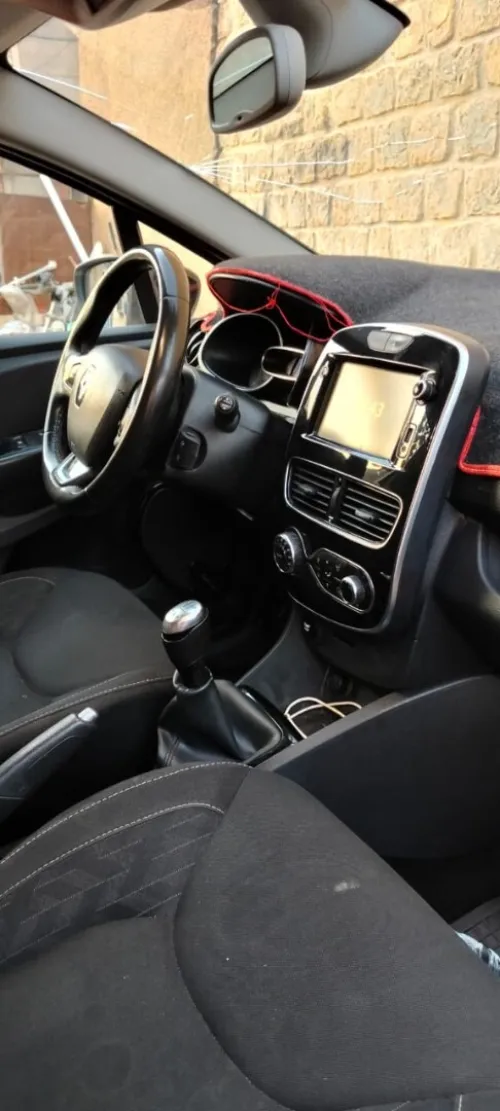 Renault Clio 4 2019 Limited 2