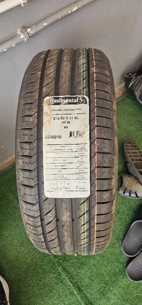 Continental 215/50 R17 XL