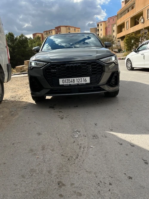 Audi Q3 2023 S Lin