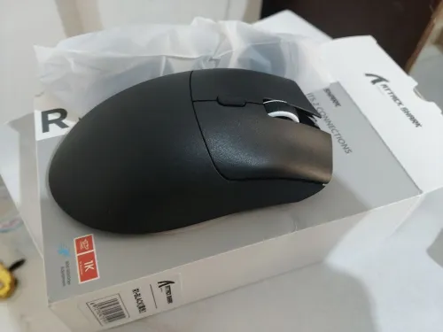 Attack shark R1