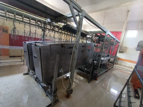 Chaîne d'abattage industriel de volaille 