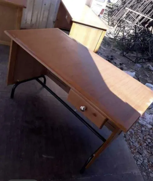 Fabrication et vente chaise table scolaire 