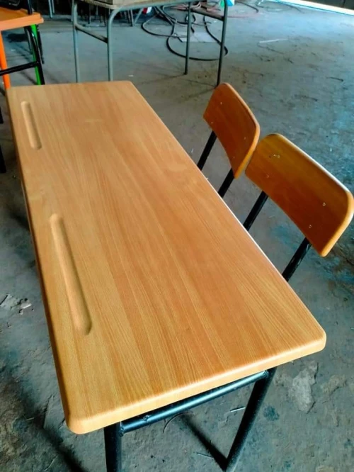 Fabrication et vente chaise table scolaire 