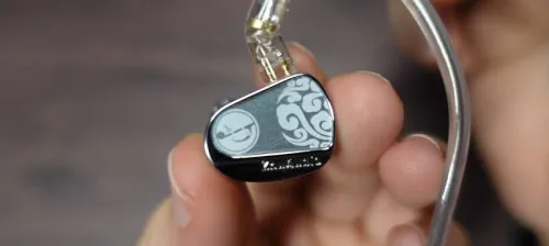 سماعات iEMs احترافية Zhulinniao Z3