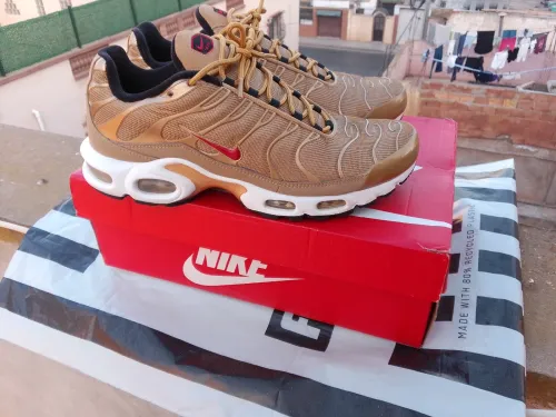 Original Footlocker  NIKE TN