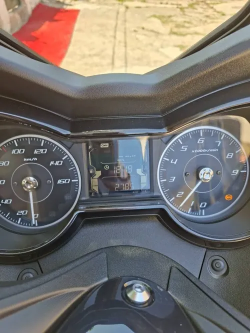 YAMAHA X MAX TEC MAX 2022