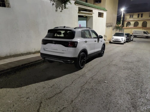 Volkswagen T-Cross 2025 R line black béats