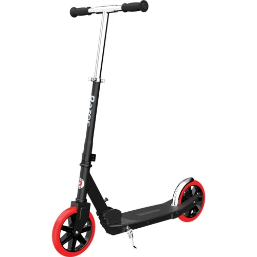 Des trottinettes non électrique  allemande (quantité disponible) avec un prix introuvable