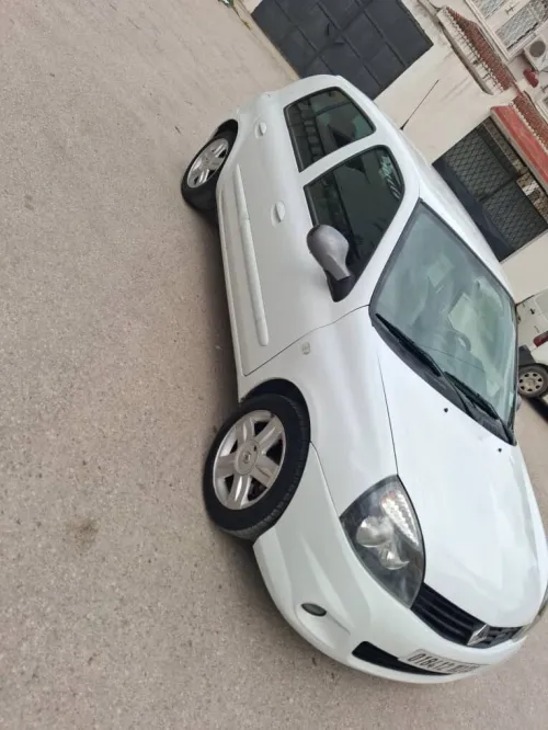 Renault Clio Campus 2012 