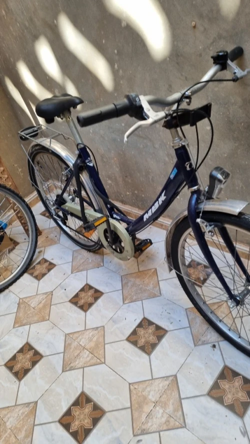 vélos route et vélos appartement 