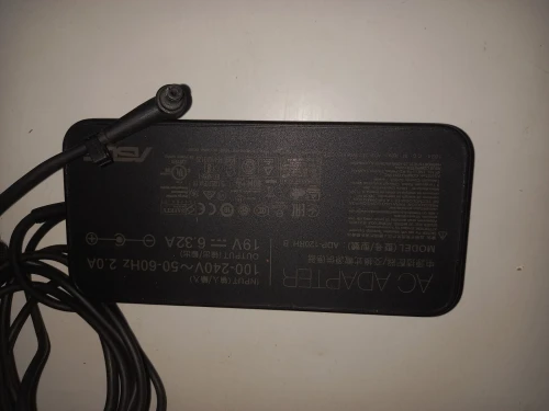 chargeur Asus 120W