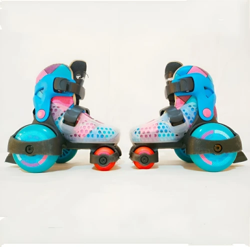 Patin à roulette 4 roue Avigo pointure ajustable 26-29