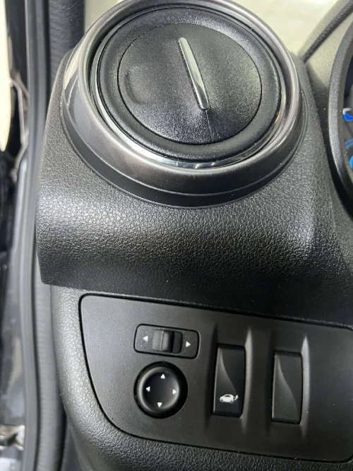 Renault Kwid 2024 Outsider