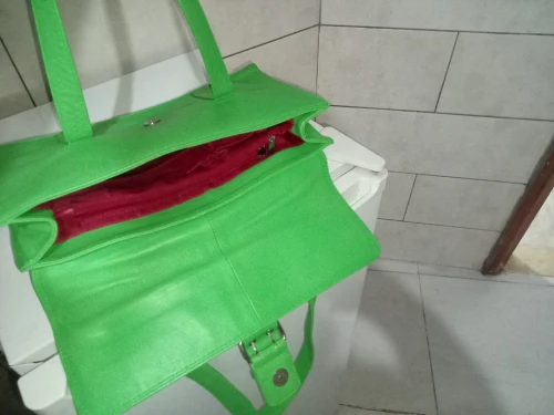 Sac a main femmes original marque Monroe couleur verte