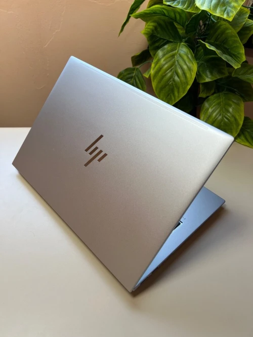 HP Elite book 845 G11