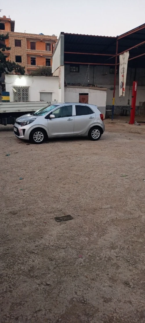 Location de voiture airport schahrazed rent cars aéroport 