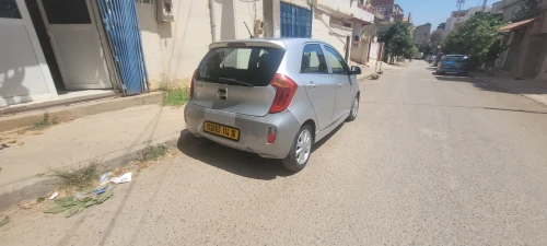 Location de voiture aéroport d alger chahrazed 