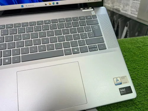 INSPIRON 16 7640 2-in-1