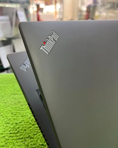 THINKPAD T14 GEN4