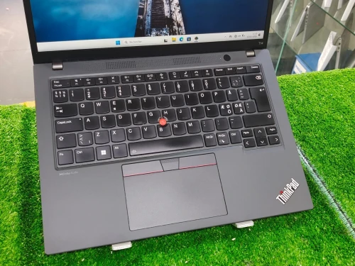 ThinkPad T14 Gen4