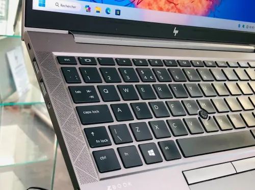 HP ZBook firefly 14 g8