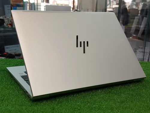 HP ELITEBOOK 830 G9