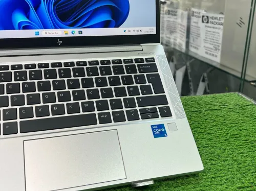HP ELITEBOOK