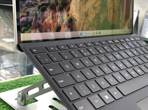 SURFACE PRO 9