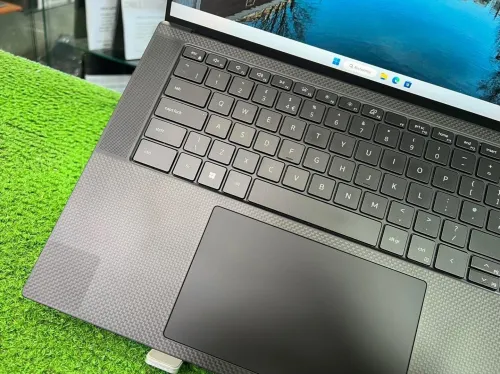 DELL PRECISION 5570