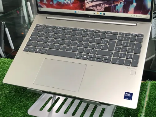 Hp EliteBook 660 G11