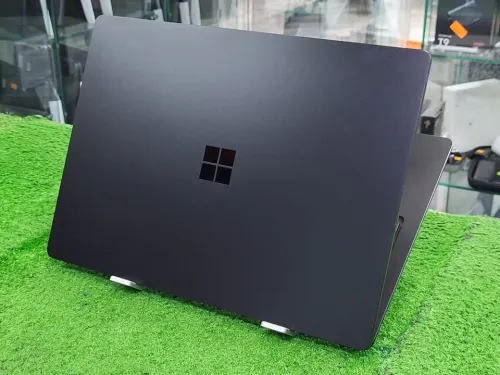 SURFACE LAPTOP 6