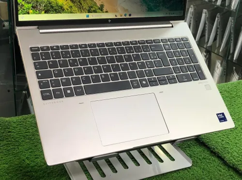 HP ELITEBOOK