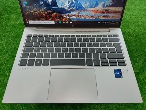 HP ELITEBOOK 830 G9