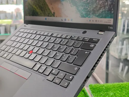 THINKPAD T14s Gen 3