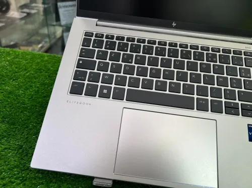 HP ELITEBOOK 840 G9