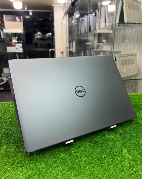 DELL VOSTRO 5590