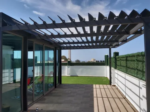 Menuiserie Aluminium et Brise Soleil 