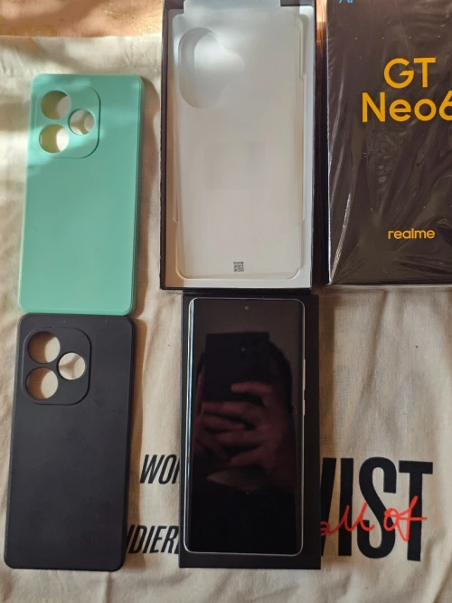 Realme GT neo 6