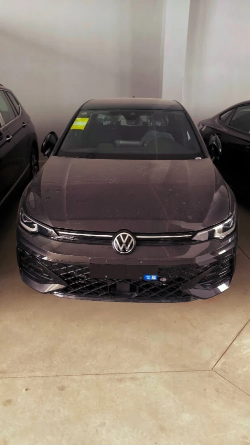 Volkswagen Golf 8 2025 R_line black édition