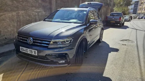 Volkswagen Tiguan 2019 R Line