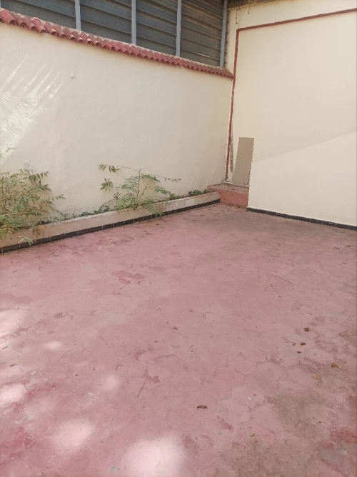 Location Appartement Niveau de villa F3 Alger El biar