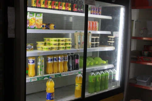 Vends frigo simafe côté double vitrage 