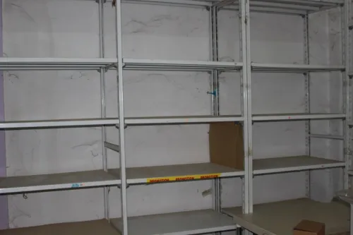 Vends étagères 